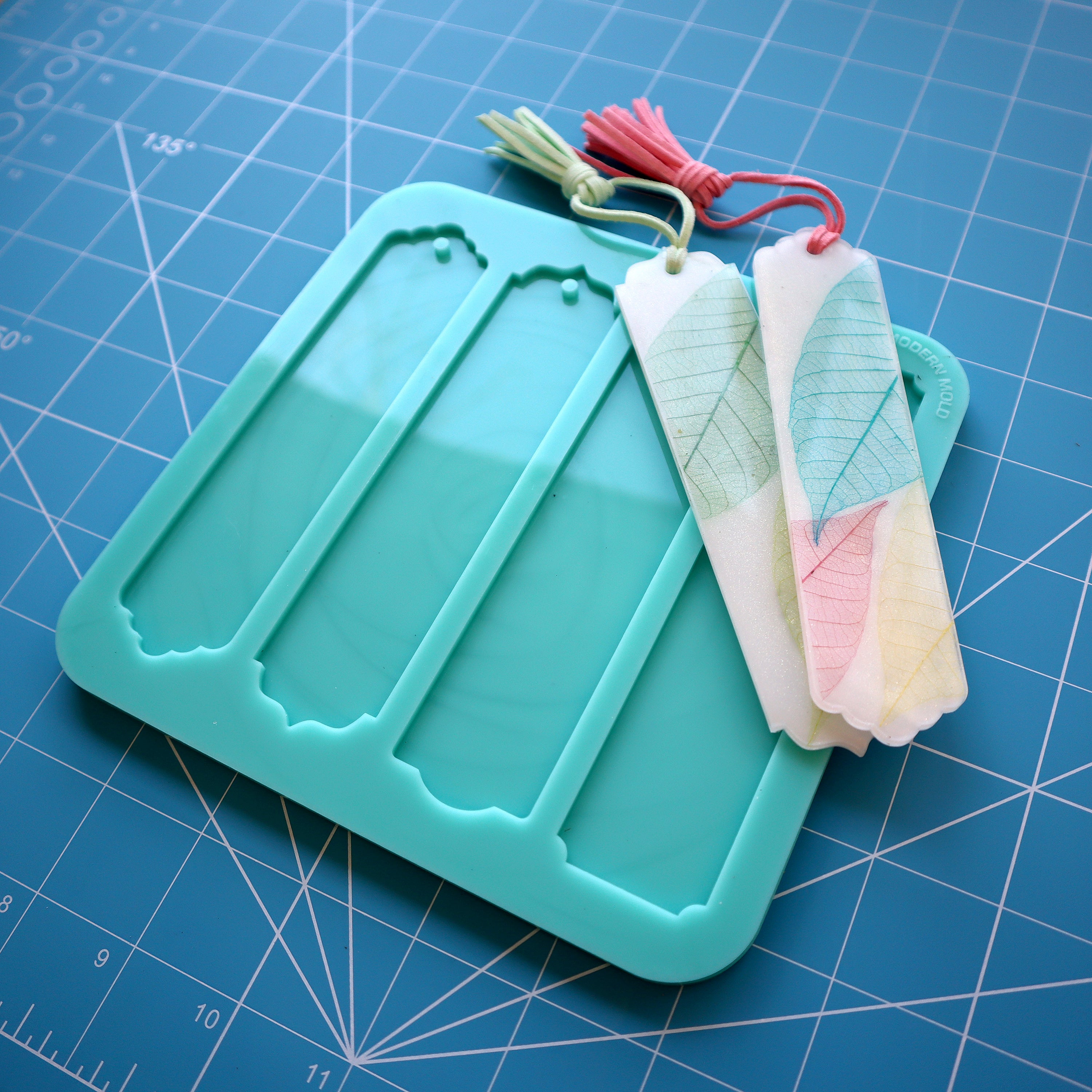 Bookmark Mold Palettes