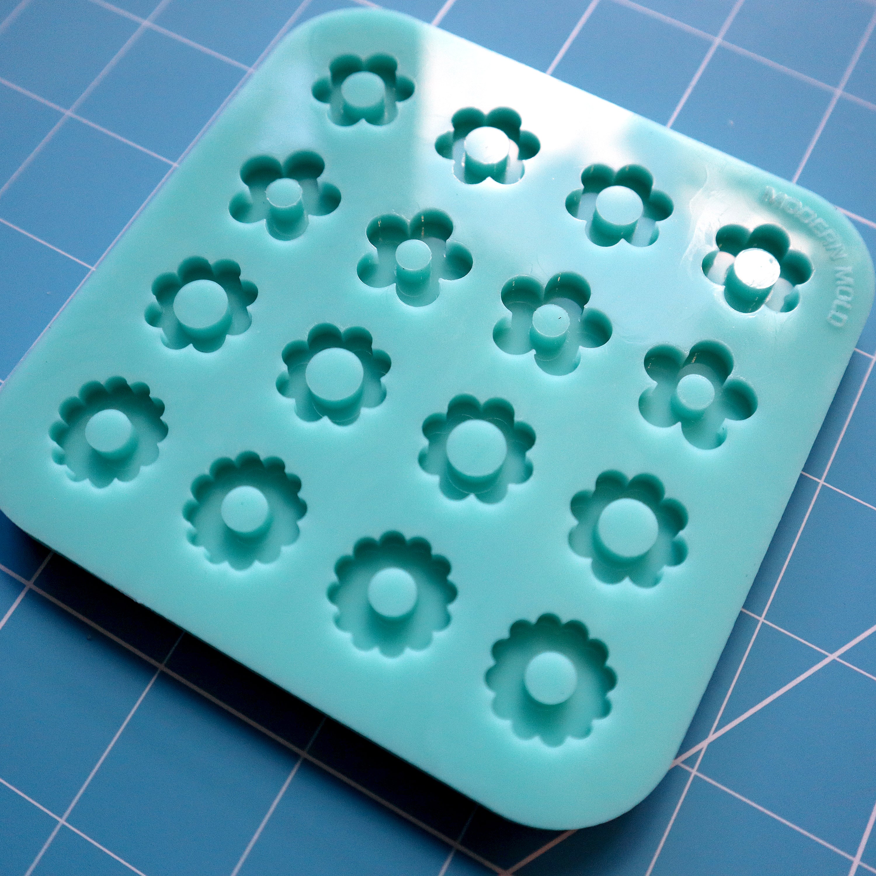 Daisy Mold Palette