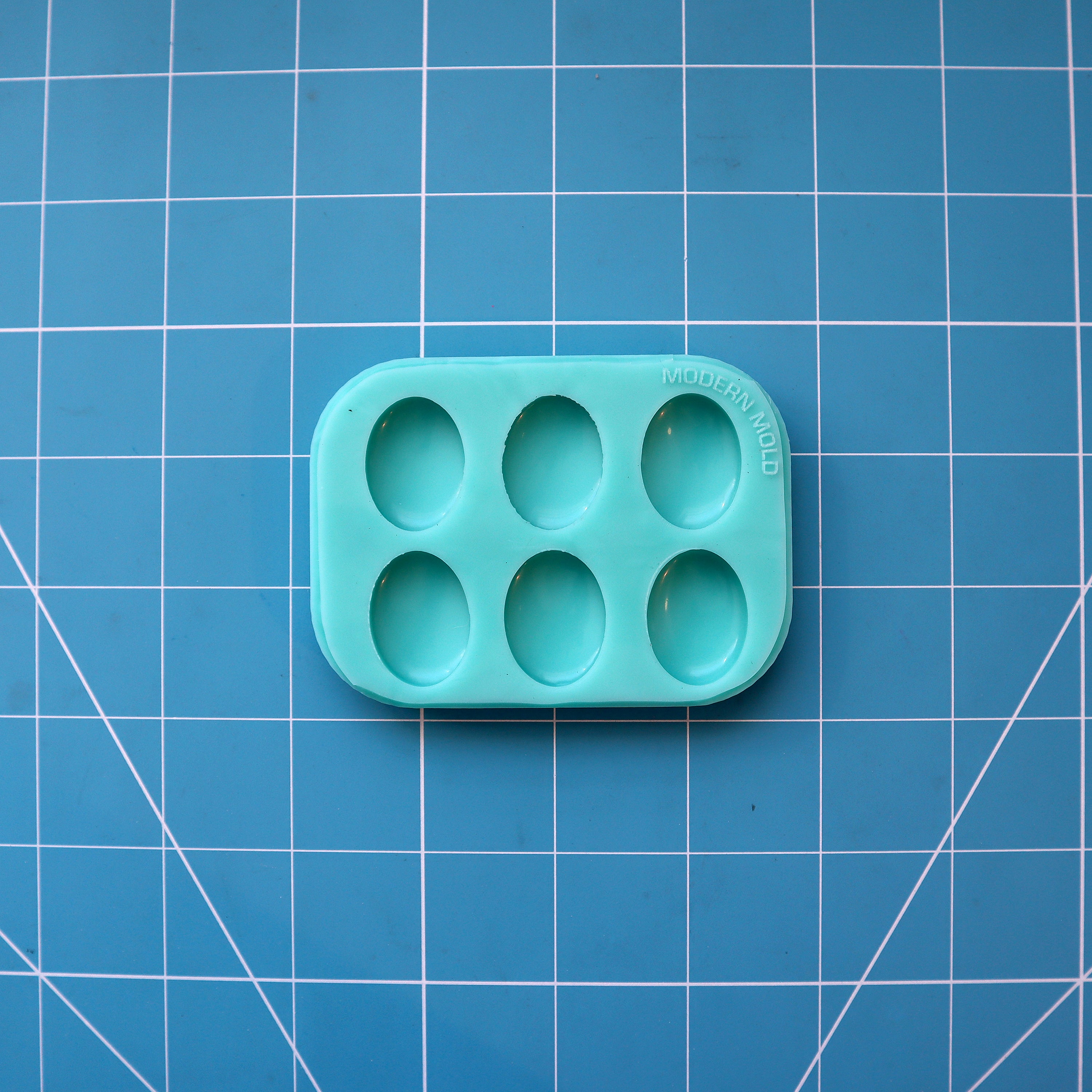 Oval Stud Earring Mold