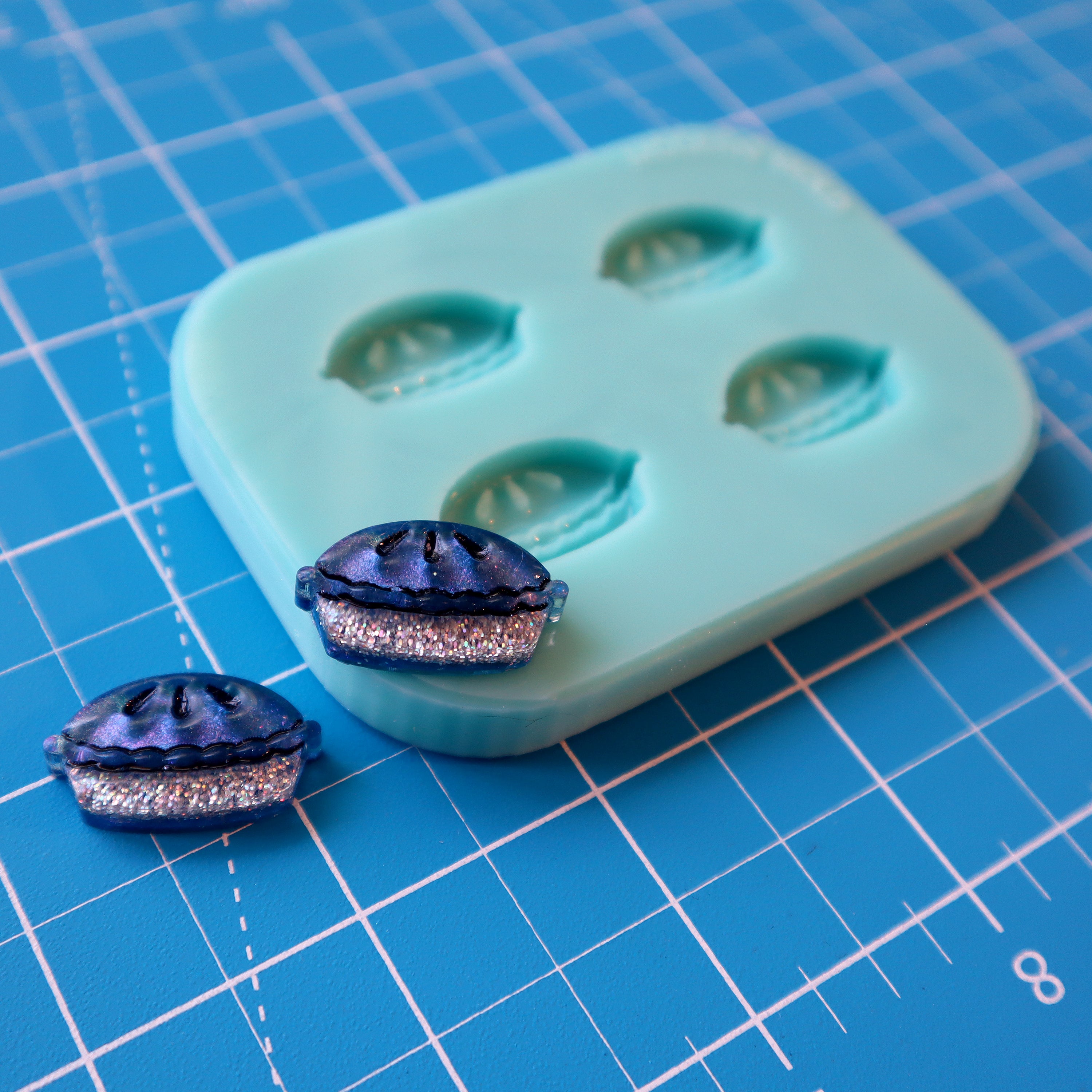 Pie Studs Mold