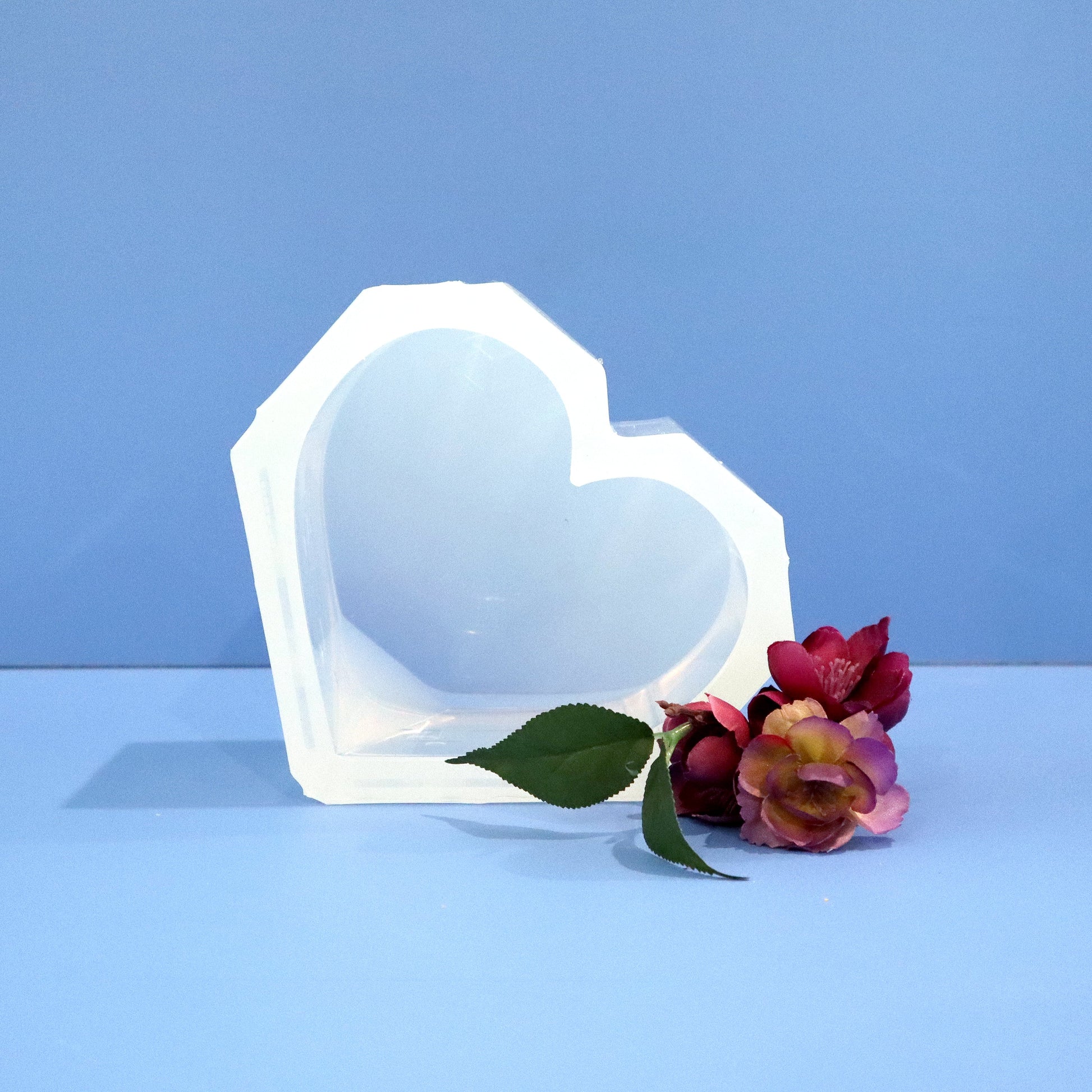 5 Standing Silicone Heart Mold