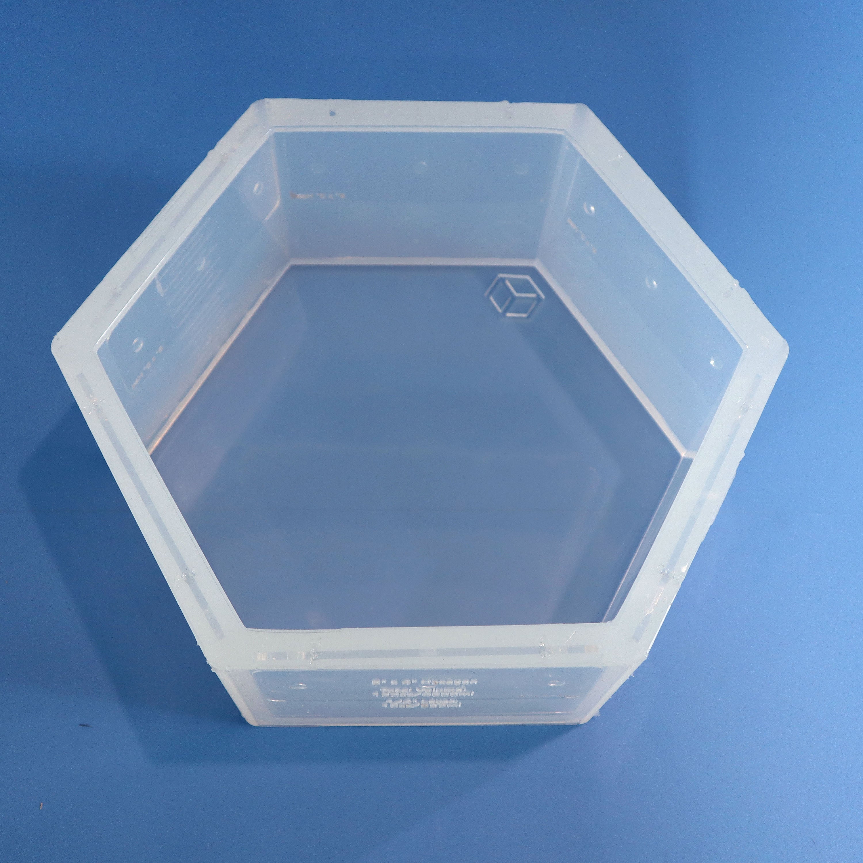 9" x 4" Hexagon Mold